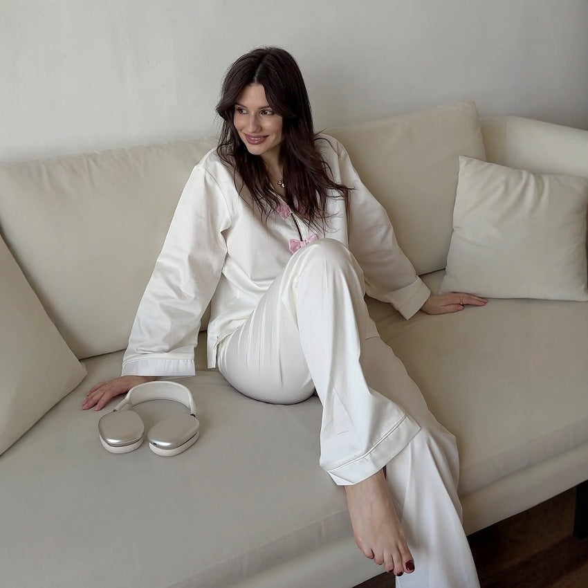 Soft Romance – Pyjama mit Satin-Schleifen