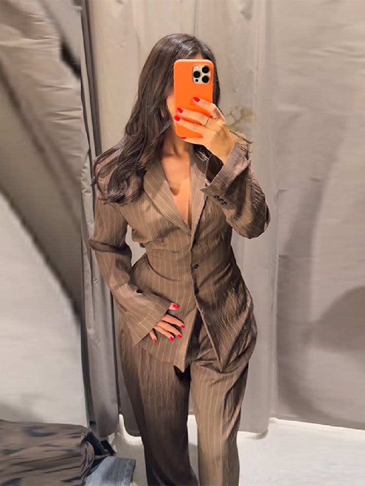 Femininer Oversized Suit